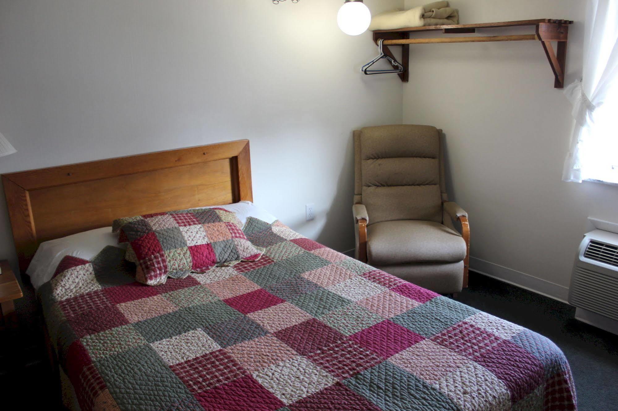 Casselman Inn Grantsville Esterno foto